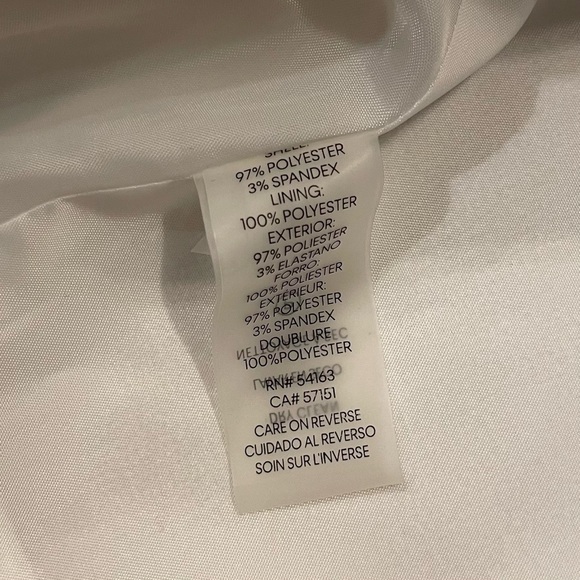 NWT Karl Lagerfeld Paris Scalloped Hem Cropped Jacket - Ivy White, Size S - Picture 5 of 7